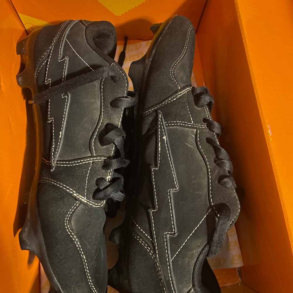 Black Men's Soccer Cleats
